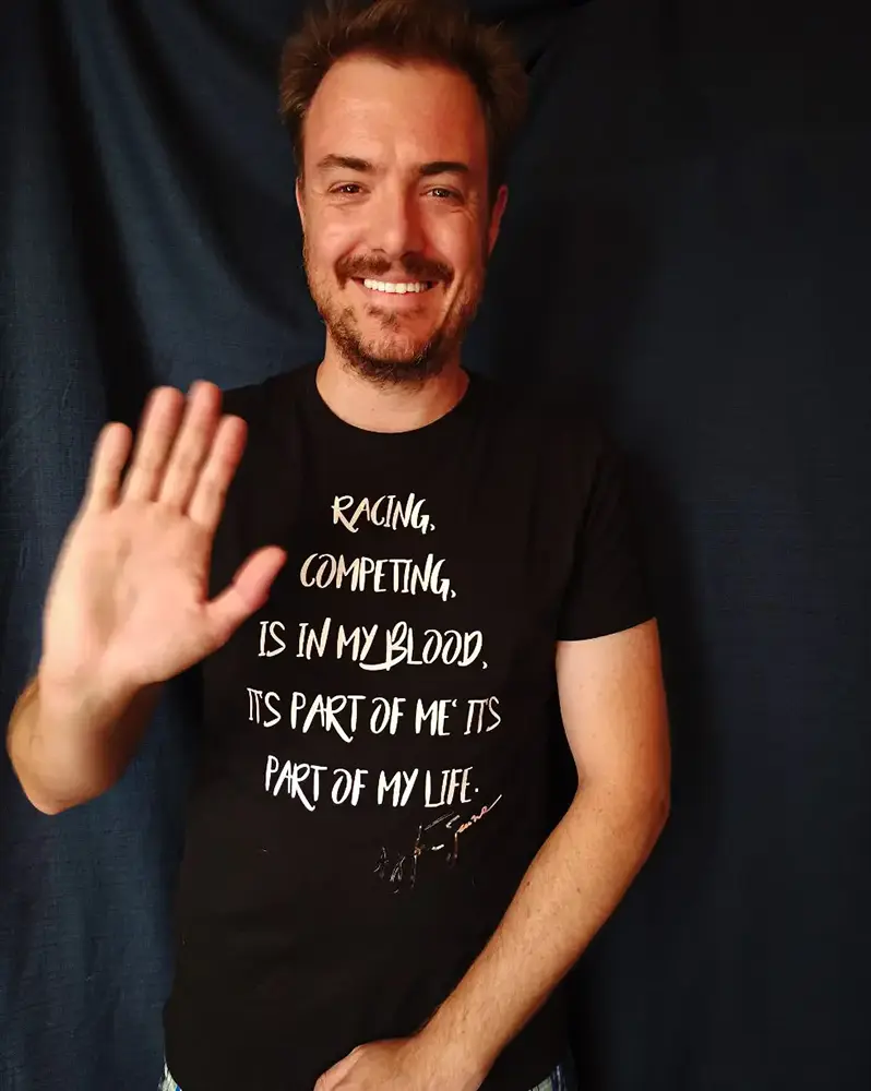 Jero con camiseta de Senna